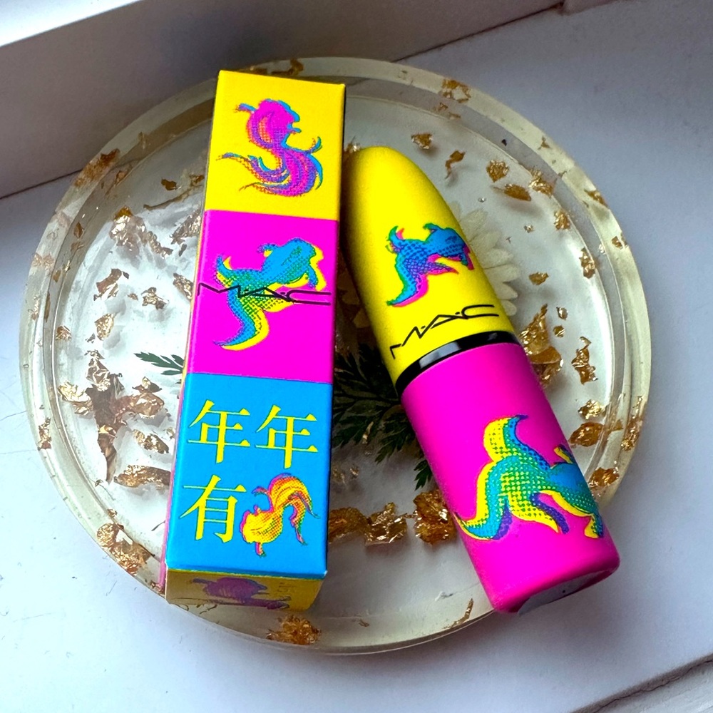 BRAND NEW LIMITED EDITION MAC Cosmetics lipstick